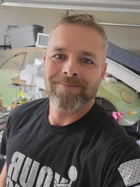 American men looking for love