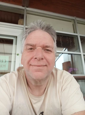 <span>R, 49</span>&nbsp;<span style='width: 25px; height: 16px; float: right; background-image: url(/bitmaps/flags_small/IT.PNG)'>&nbsp;</span><br><span>Nardo, Italien</span>&nbsp;<input type='button' class='joinbtn' style='float: right' value='JOIN NOW' />