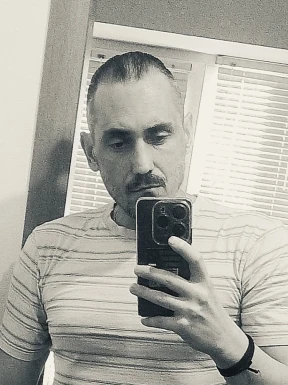 Russian men looking for love